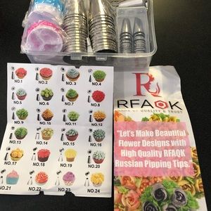 Cake decorating kit new